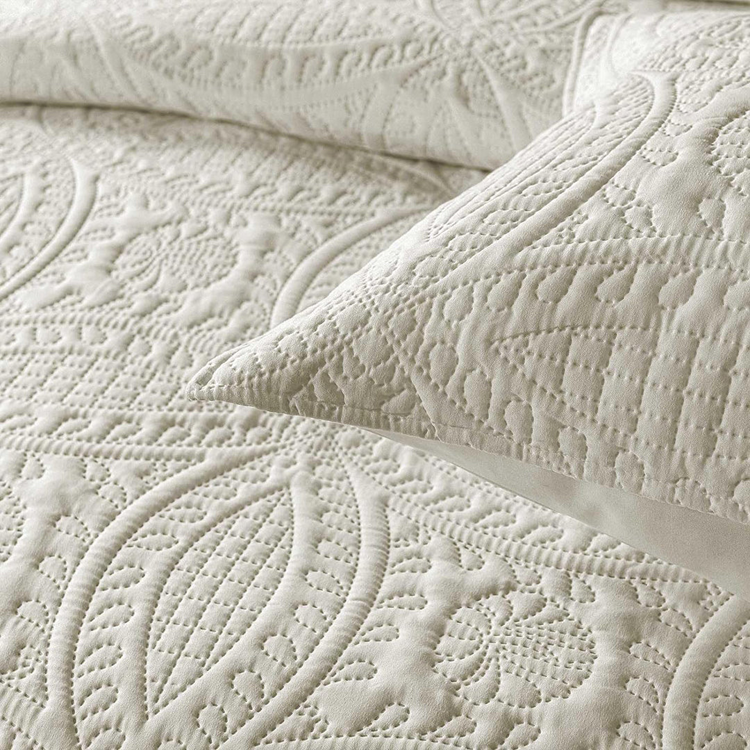 Cream Ultrsasonic QUILTED BEDSPREAD SET