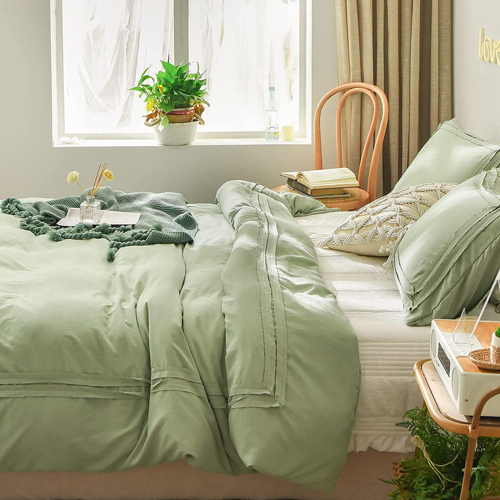 Light Green Ruched Lace Duvet Cover Set  8-pcs King Size