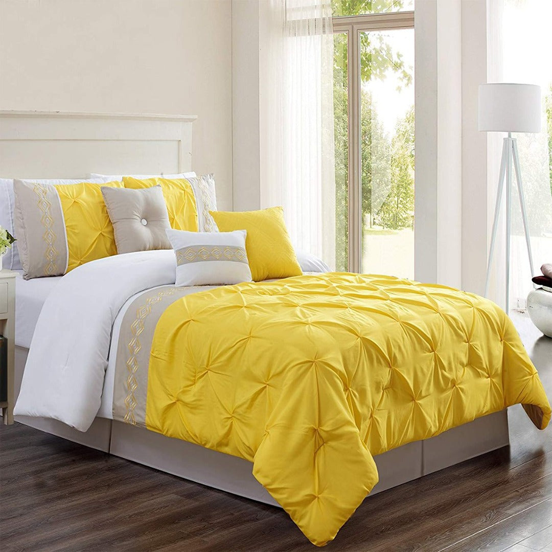 Embroidered Pintuck Duvet 8 pieces Yellow