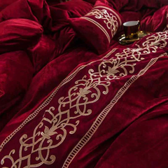 Brooklyn Velvet Royal Duvet Cover & Shams-Cherry Red
